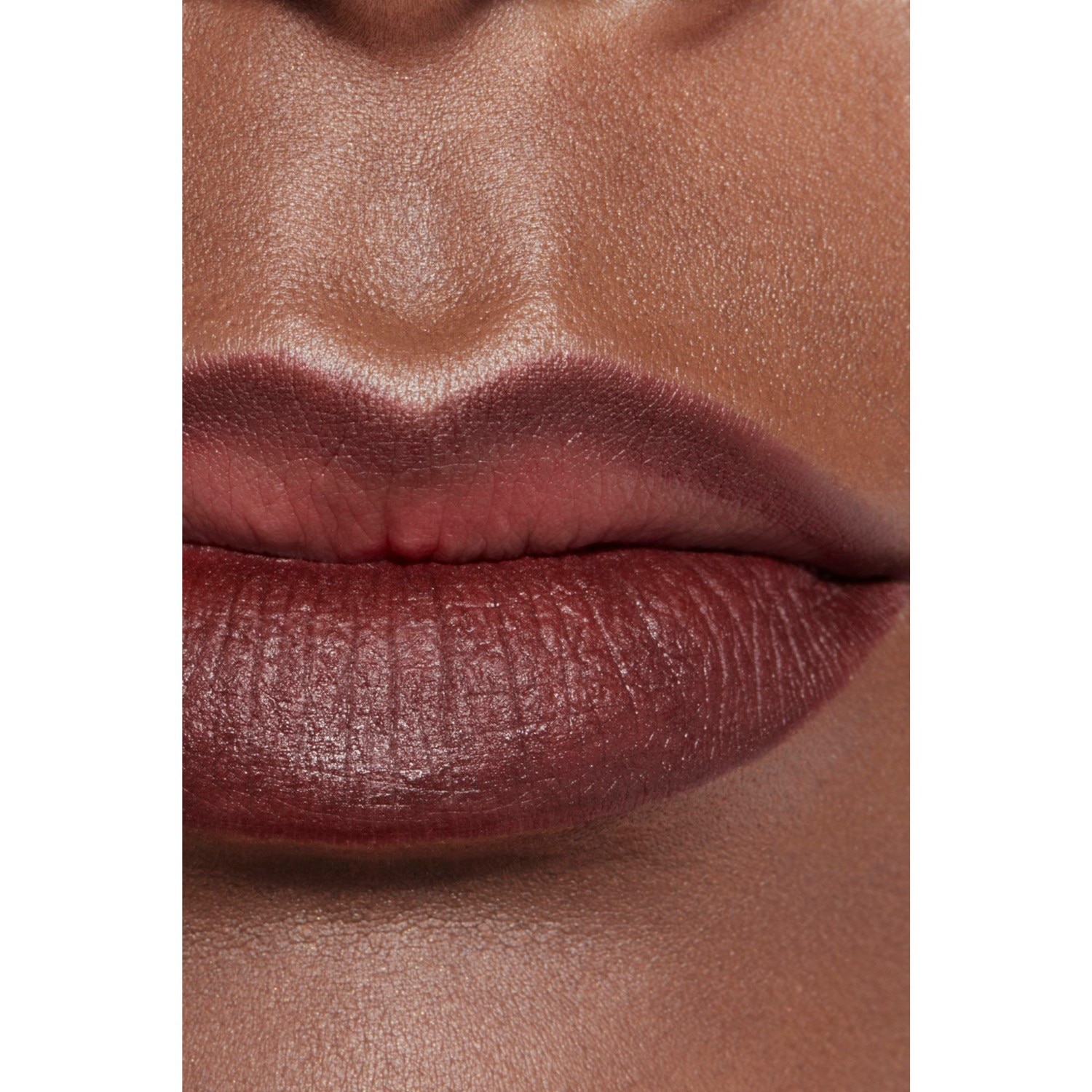 LÁPIZ CONTORNO DE LABIOS DE LARGA DURACIÓN